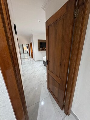 Interior - Boutique Hotel-Style Room In Ferndale-D4 (Randburg)