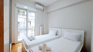 Iron/ironing board, free WiFi - Kolonaki A modern and bright apartment (Athens)