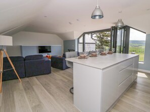 Cottage | Interior - Rosemary Cottage 2 (Tywyn)