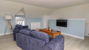 Cottage | Living area