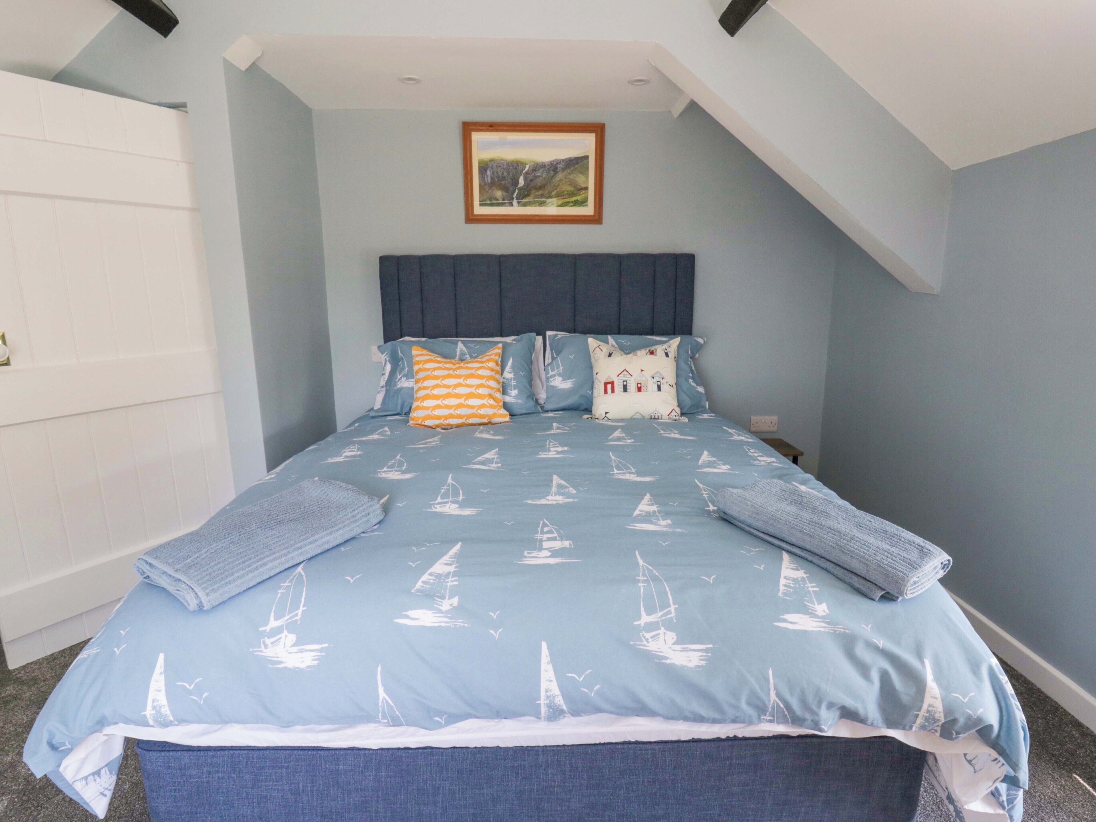 Ferienhaus | 2 Schlafzimmer, kostenloses WLAN, individuell dekoriert