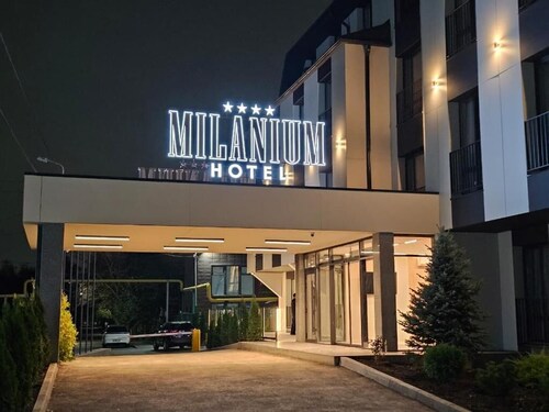 Milanium Hotel 