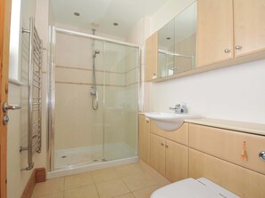 Shower - Porthmeor (Wadebridge)