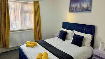 3 bedrooms, iron/ironing board, Internet