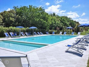 Pool - Stone farmhouse in Chianti near Montaione (Montaione)