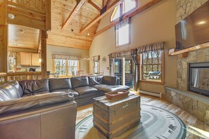 House (4 Bedrooms) | Interior