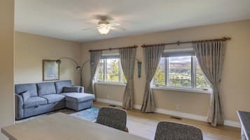 Apartamento (2 Bedrooms) | Parte interna