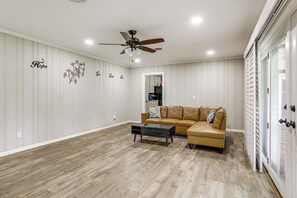 Rumah (4 Bedrooms) | Interior