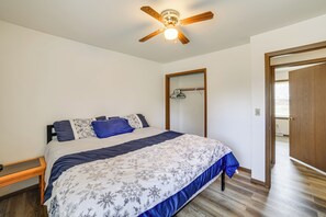 House (3 Bedrooms) | Interior - Explore the Upper Peninsula! Marquette Home (Marquette)