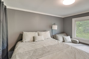 Apartment (3 Bedrooms) | Interior - Walk to Appalachian Trail! Creekside Duncannon Gem (Duncannon)