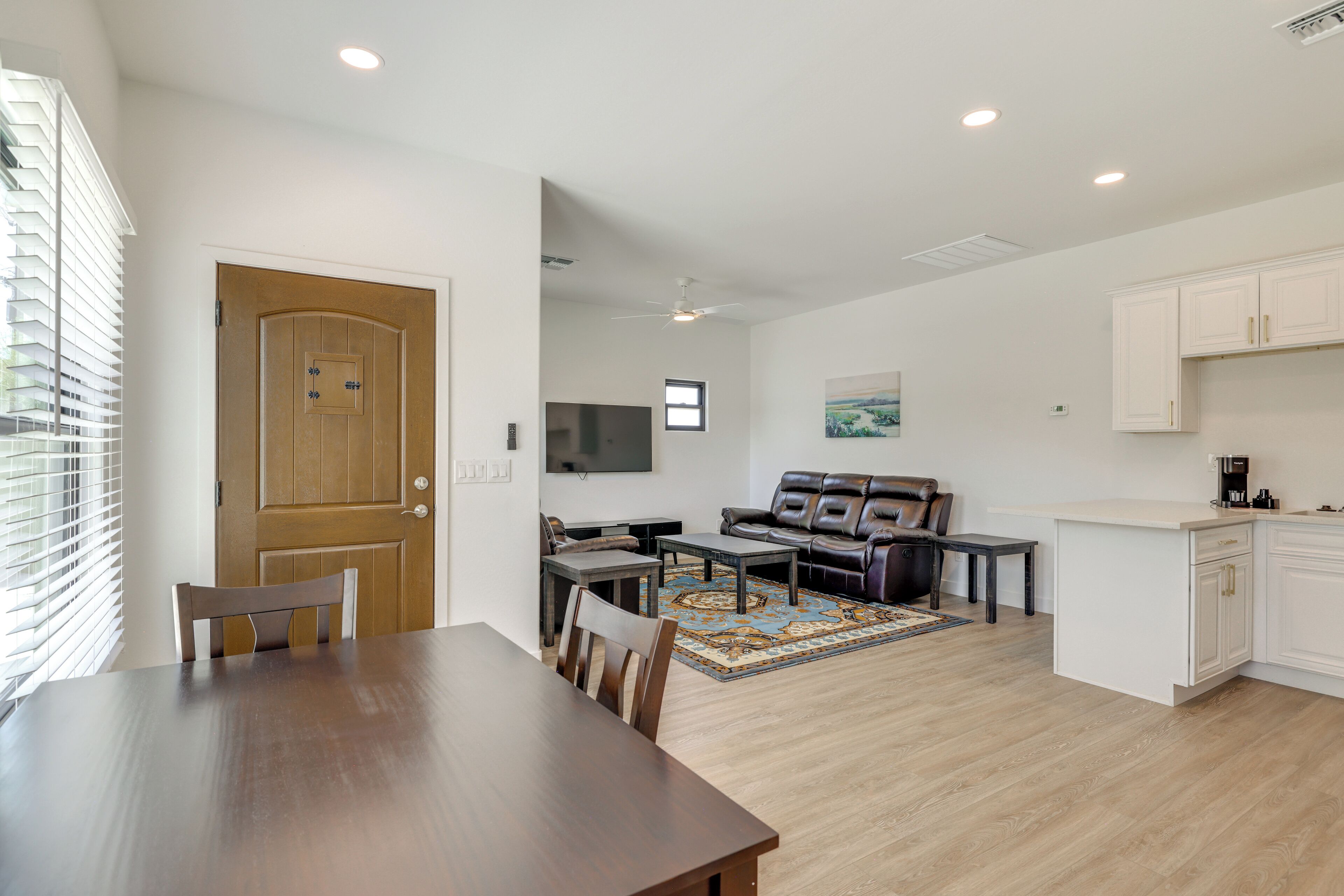 House (1 Bedroom) | Interior