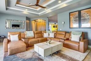 House (3 Bedrooms) | Interior - Golf Oasis w/ Gym & Pool! 6 Mi to Matlacha Island (Cape Coral)