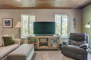 House (3 Bedrooms) | Interior - Gateway to Yellowstone Country: Home w/ Fire Pit (Ashton)