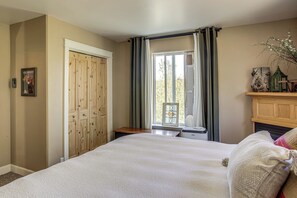 House (3 Bedrooms) | Interior - Gateway to Yellowstone Country: Home w/ Fire Pit (Ashton)