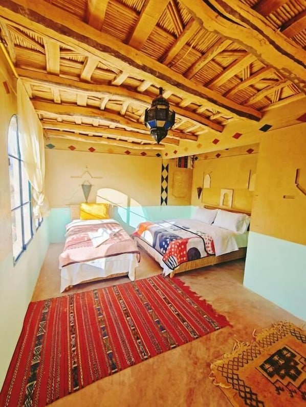 In-room safe, soundproofing, free WiFi