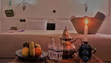 In-room safe, soundproofing, free WiFi