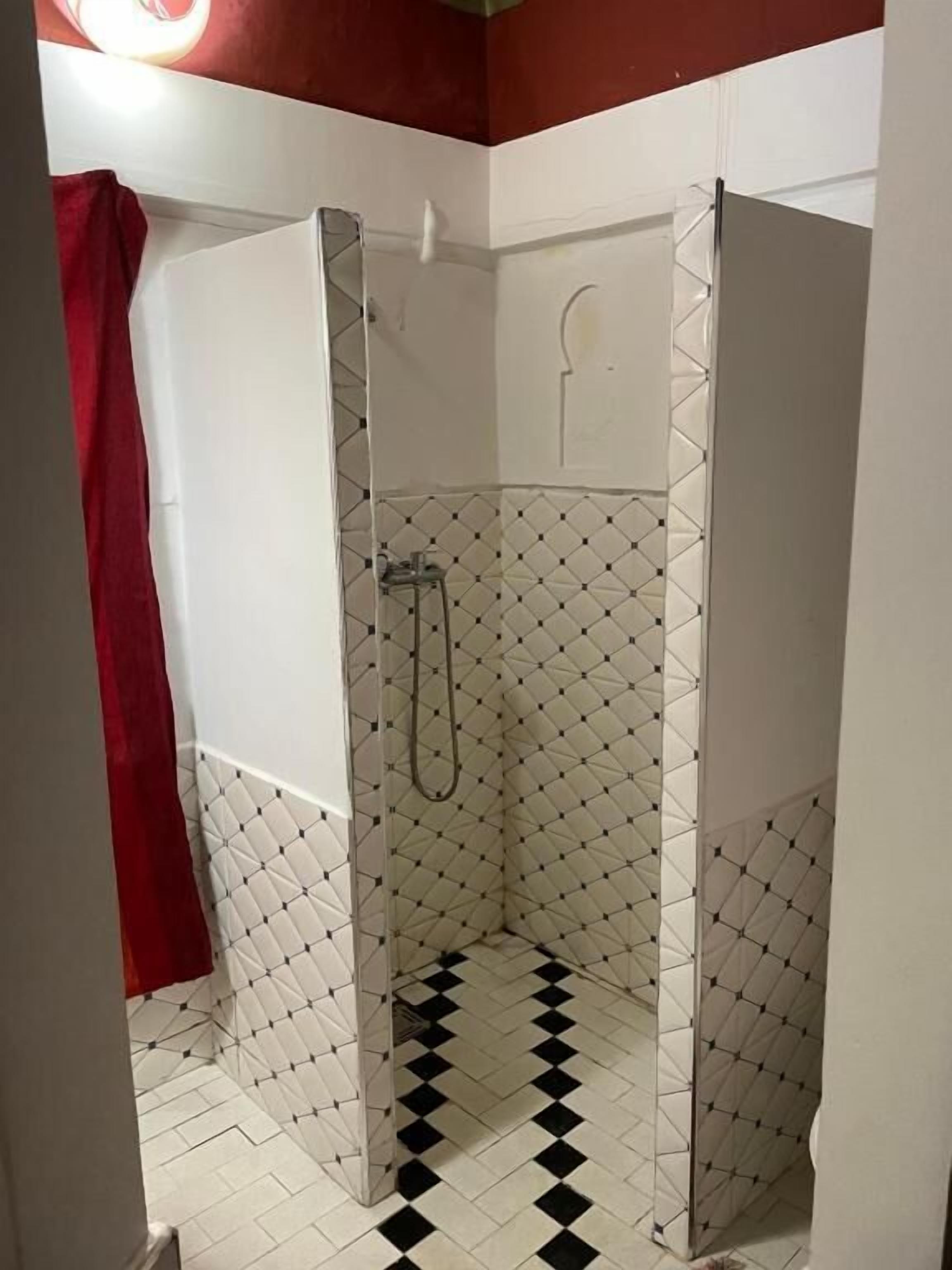 Family Room, Valley View | Bathroom