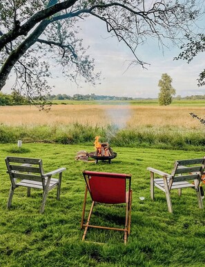 Property grounds - Historic Villa in North Frisia (Ostenfeld)