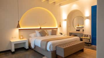 Chalet, 1 Bedroom, Accessible Bathtub, Private Pool | Egyptian cotton sheets, premium bedding, pillowtop beds, in-room safe