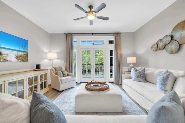 Welcome to '30A Wine Down' by Stay on 30a!
