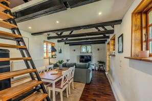 TV - Romantic nights under the thatched roof (Scharnebeck)