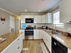 Fridge, microwave, oven, stovetop - Starboard Shores | In-Town Coastal Retreat (Surf City)