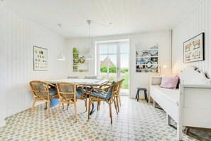 Interior - Skipper House with views of the North Sea (Harboøre)