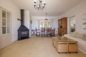 Dining - Can Cam - Picturesque Seaview Villa (Sant Josep de sa Talaia)