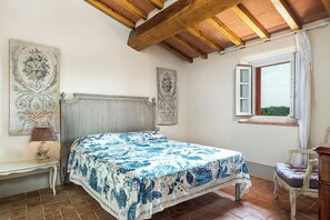 Free WiFi - Apartment with pool and private sunset loggia (Reggello)