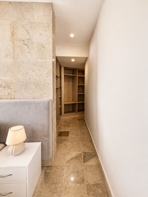 Interior - Gammarth Luxury Retreat - Villa with Private Pool & Garden High Standing (Gammarth)