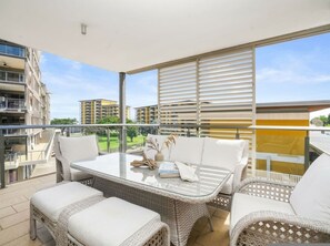 2 bedrooms - Zen Bayside Seaview - Balcony - Shared Pool (Darwin)