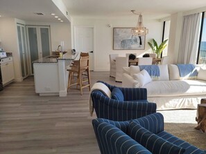 Smart TV - Gulf-Front Seachase Escape w/ Beach Service (Panama City Beach)