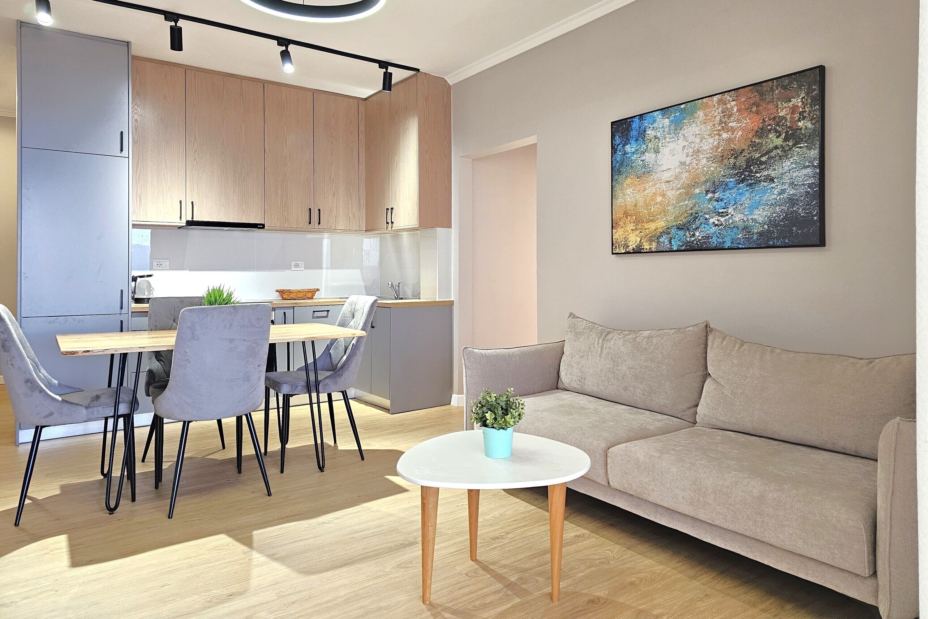 Family Penthouse, Multiple Bedrooms (Deep Blue Rooftop - 111) | Living area | Flat-screen TV