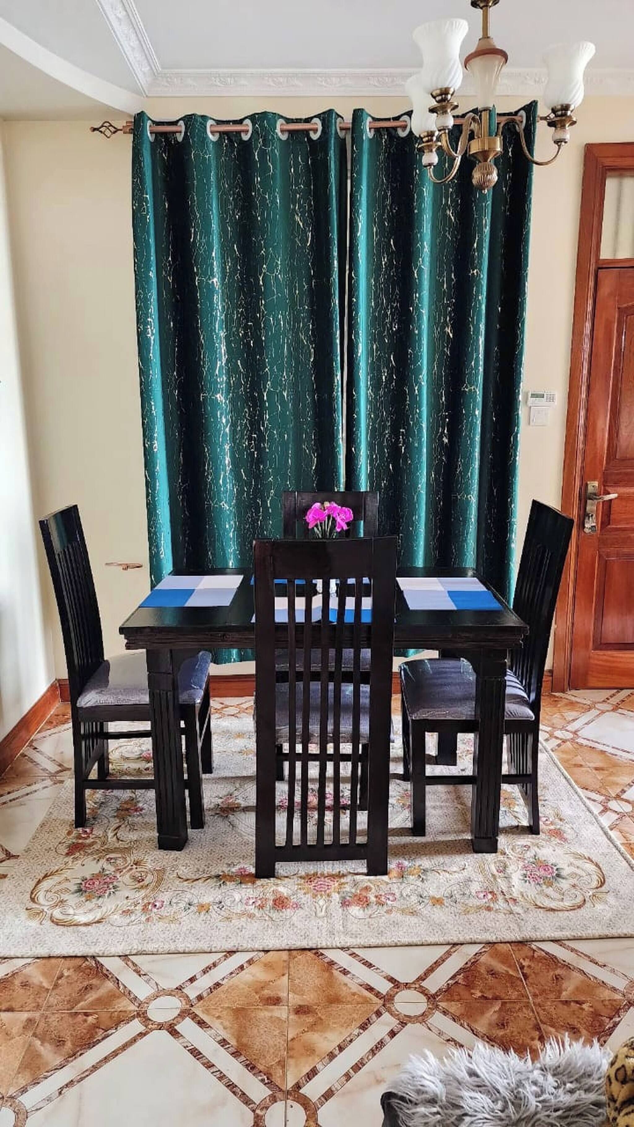 Apartment, 2 Bedrooms, Accessible, Smoking | Dining room