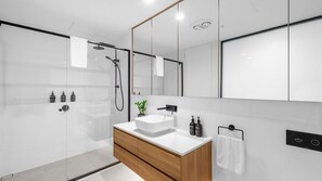 Shower - Kove Apartment - G01 (Kiama)