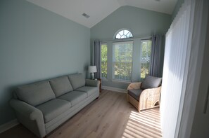 TV - Single Family Home-Just minutes from Delaware Beaches! (Rehoboth Beach)