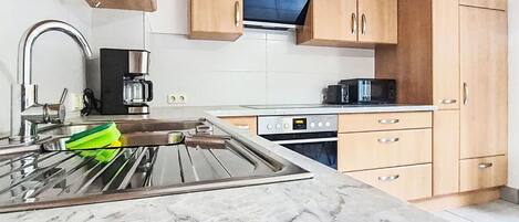 Microwave, oven, dishwasher
