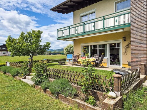 Stunning private villa for 7 guests with WIFI, A/C, TV, terrace and pets allowed