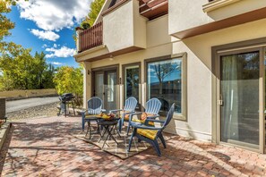 Terrace/patio - Chic Mountain Condo w/Beautiful Mtn Views (Steamboat Springs)