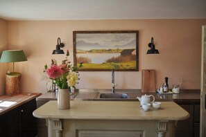 Oven, dishwasher, coffee/tea maker - A historic gem with wellness comfort (Übersee)