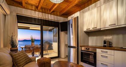 Apartment 'Panoramic Ocean View Suite' with Sea View, Wi-Fi and Air Conditioning