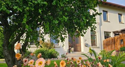 Apartment 'Pferdestall' with Shared Terrace, Shared Garden and Wi-Fi