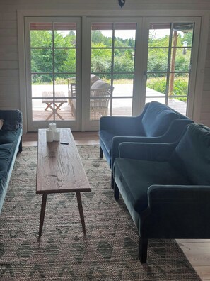 TV, fireplace - Summer house overlooking Holløse near Tisvilde (Vejby)