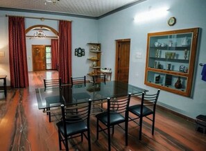 Dining - Athira Homestay - Your Peaceful Home Away From Home (Kollengode)
