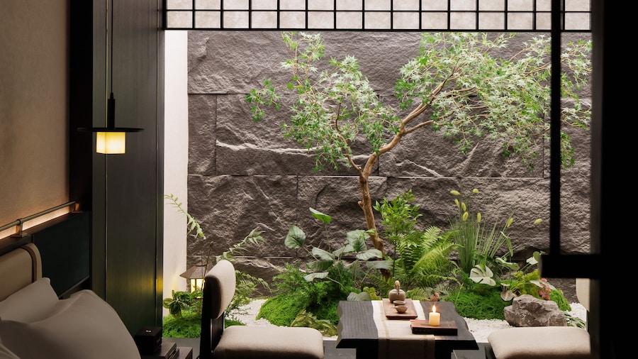 FUNTOWN Hotel - Chengdu Chunxi Road