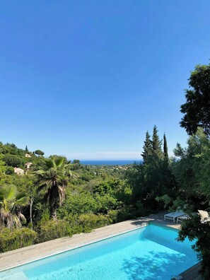 Pool - Sea view villa in La Croix Valmer (La Croix-Valmer)