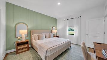 Desk, iron/ironing board, WiFi, bed sheets