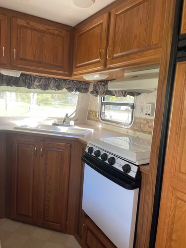 Camper for 2+ with Water View!