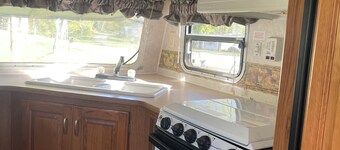 Camper for 2+ with Water View!
