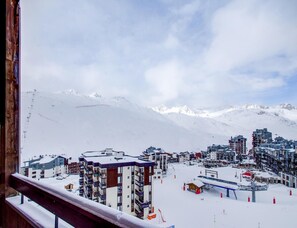 Apartment | Exterior - Spacious Ski Apartment for Six (Tignes)